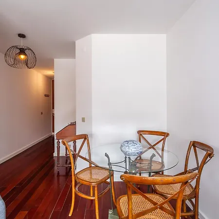 Apartment 1 *